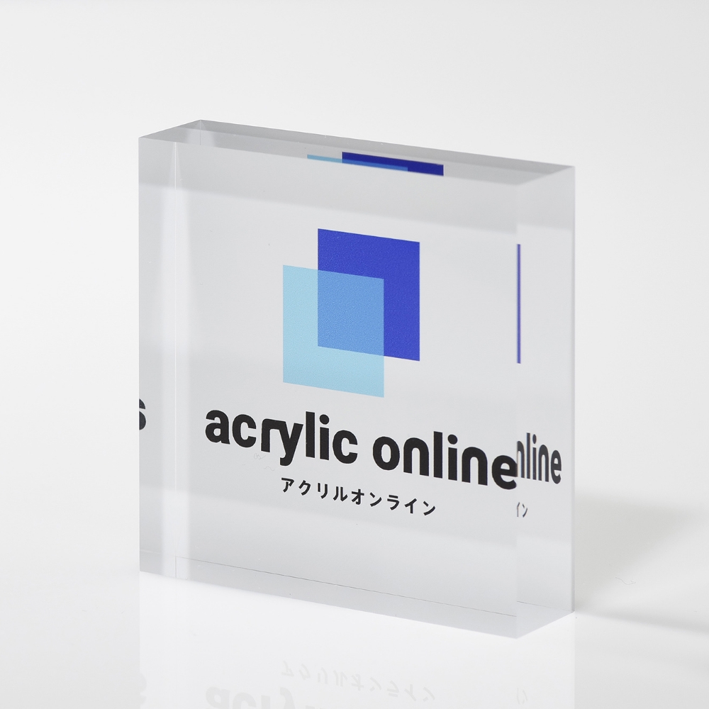 印刷が見えるためツヤ感がある仕様