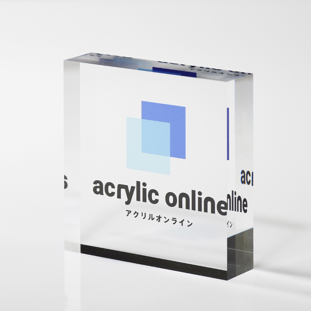 透明のような印刷が可能な仕様